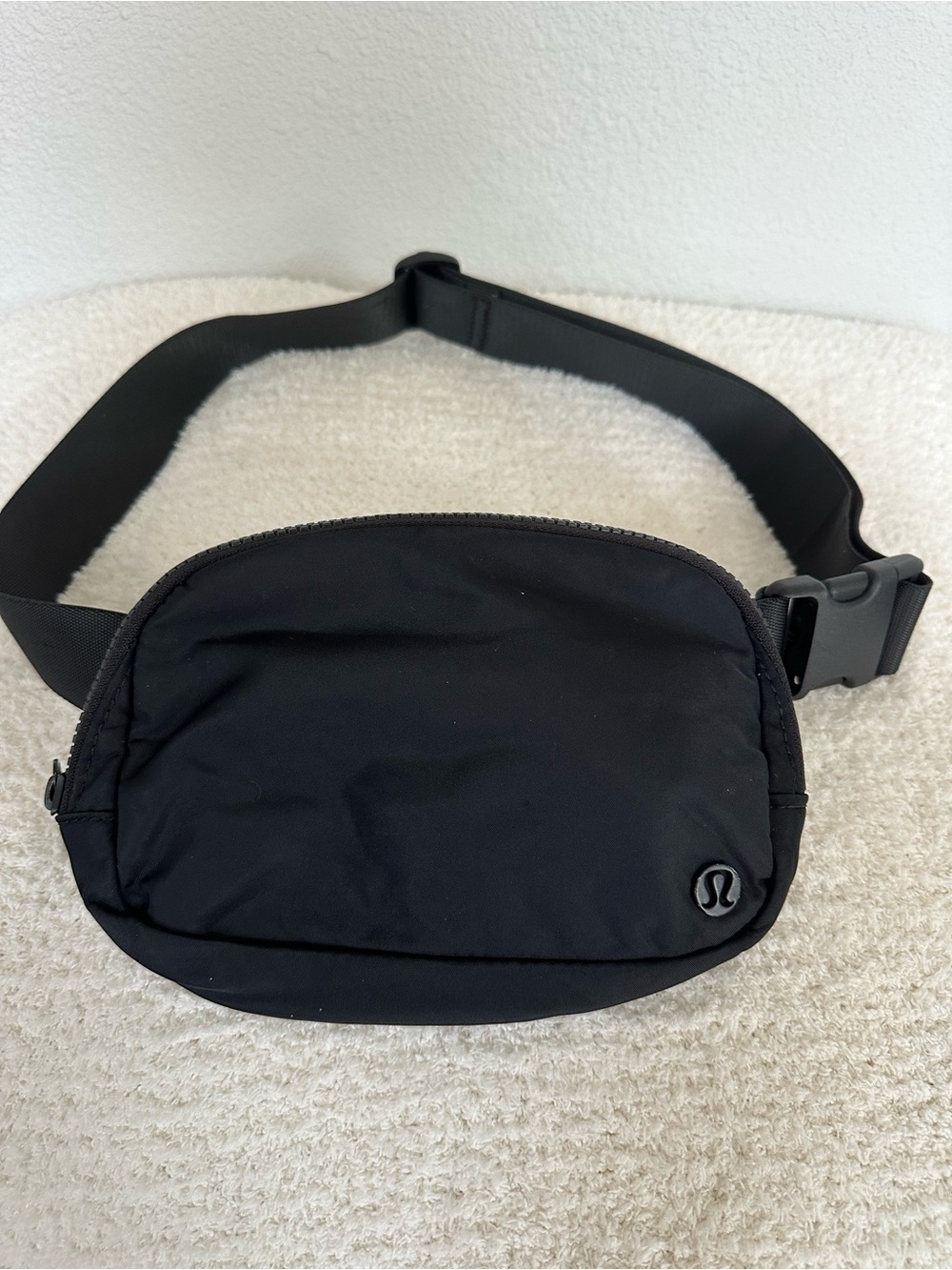 lululemon athletica Black Waist Belt Bag